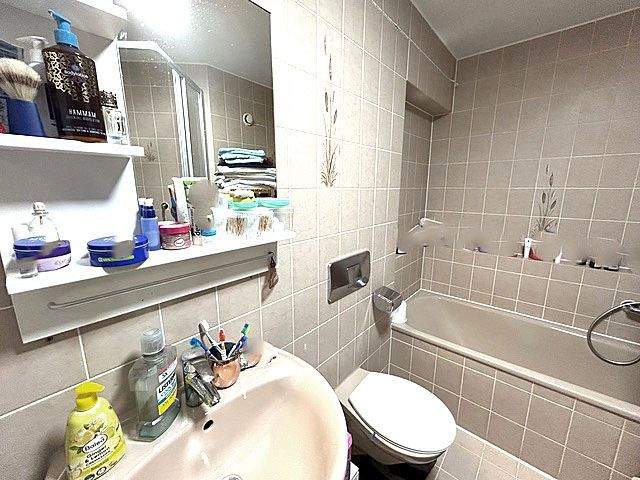 Terrassenwohnung Neuenbürg - 3 Zimmer, 219.000&euro; | Angebot:25770638