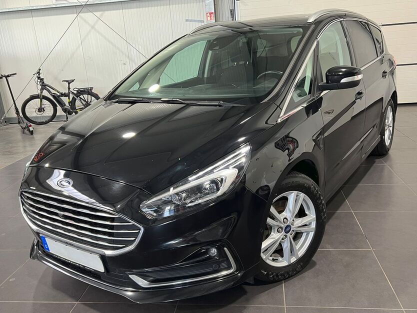 Ford S-Max 149.000 km 17.995 € Bretten 75015
