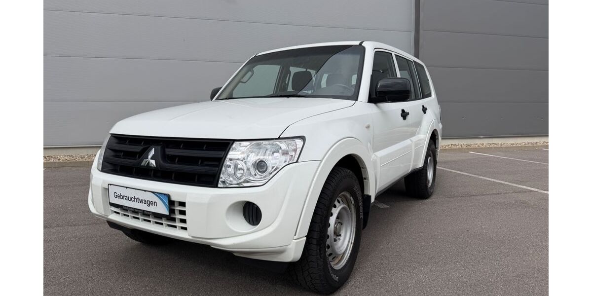 Mitsubishi Pajero 90.500 km 23.900 &euro; Rastatt 76437