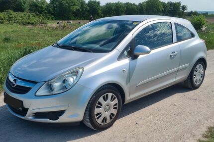 Opel Corsa 77.100 km 2.500 &euro; Stutensee 76297
