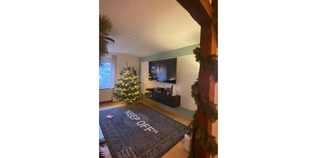 Etagenwohnung Ettlingen - 4 Zimmer, 120 m&sup2;, 1.300&euro; | Angebot:25647335