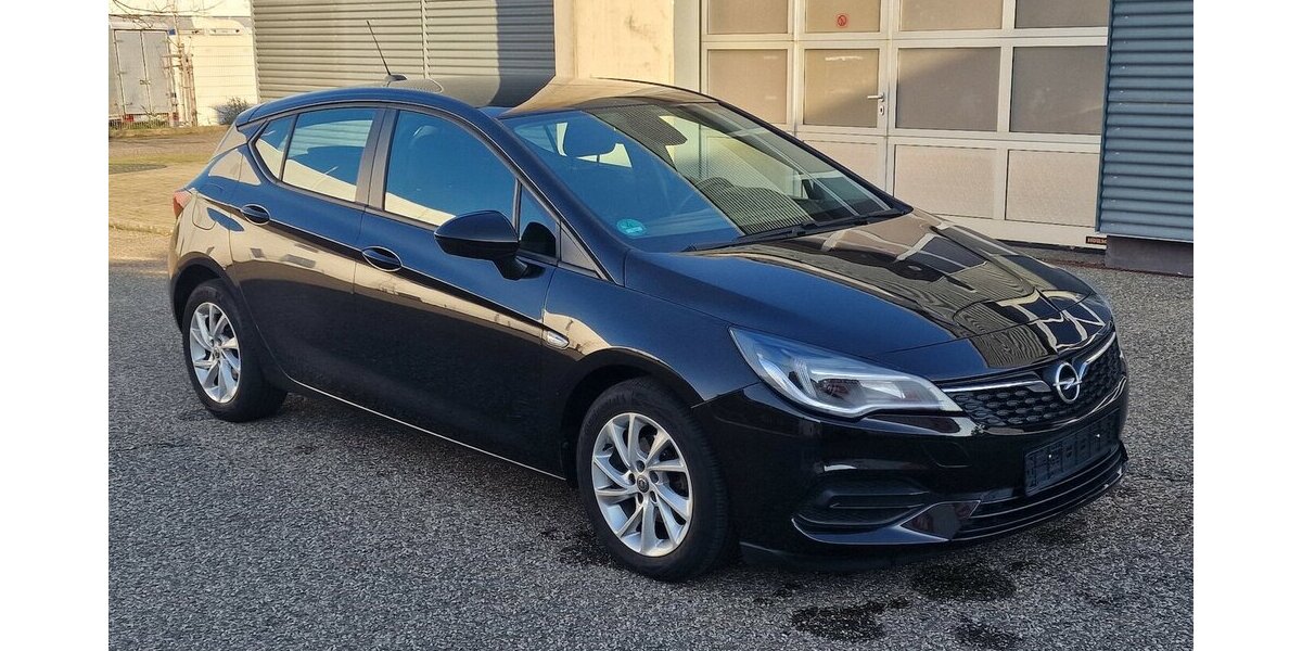 Opel Astra 1.5 D Edition Klimaautomatik NAVI LED 52.000 km 14.499 &euro; Landau 76829