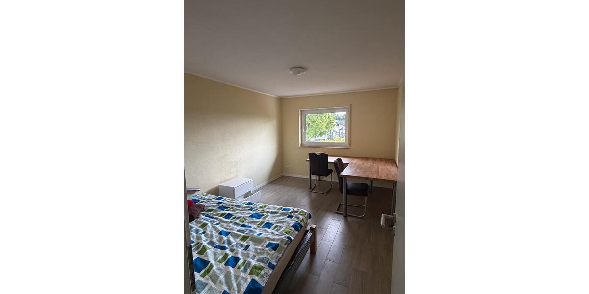 Erdgeschoßwohnung Dettenheim - 4 Zimmer, 160 m&sup2;, 1.660&euro; | Angebot:26634525