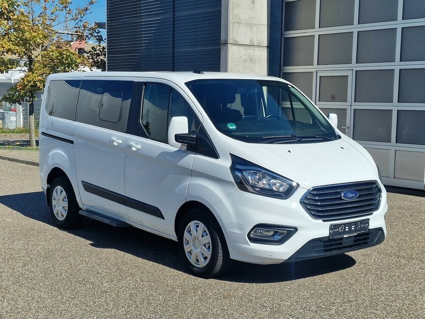 Ford Tourneo Custom 320 L1 H1 Tourneo Trend Klima 60.000 km 31.499 € Landau 76829