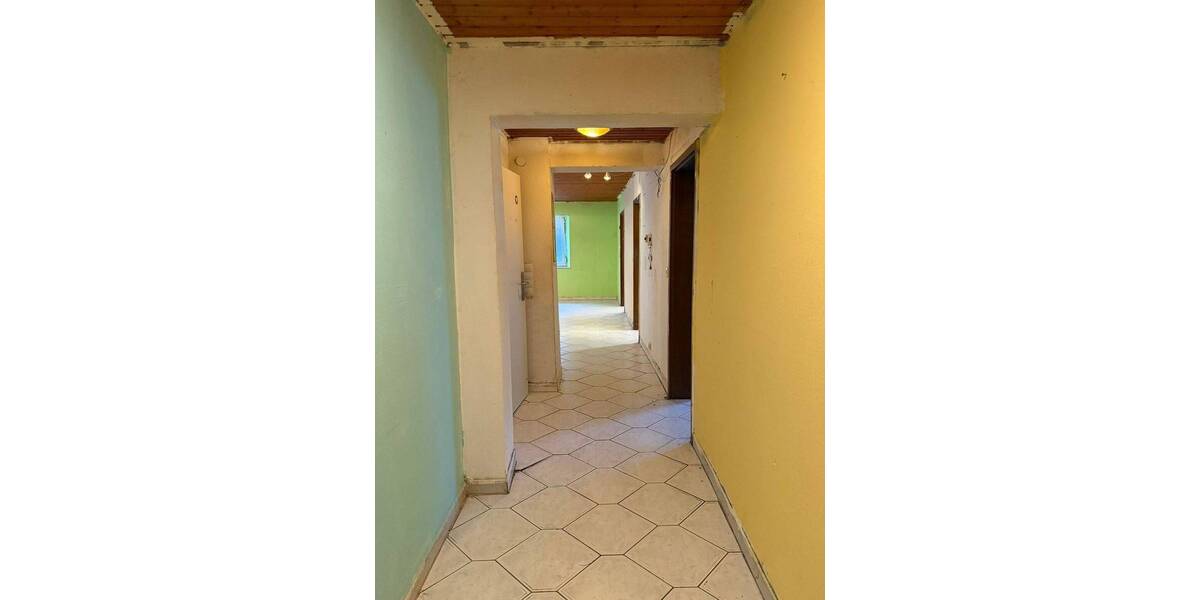 Etagenwohnung Oberderdingen-Flehingen Flehingen - 4 Zimmer, 92 m&sup2;, 79.000&euro; | Angebot:25748646