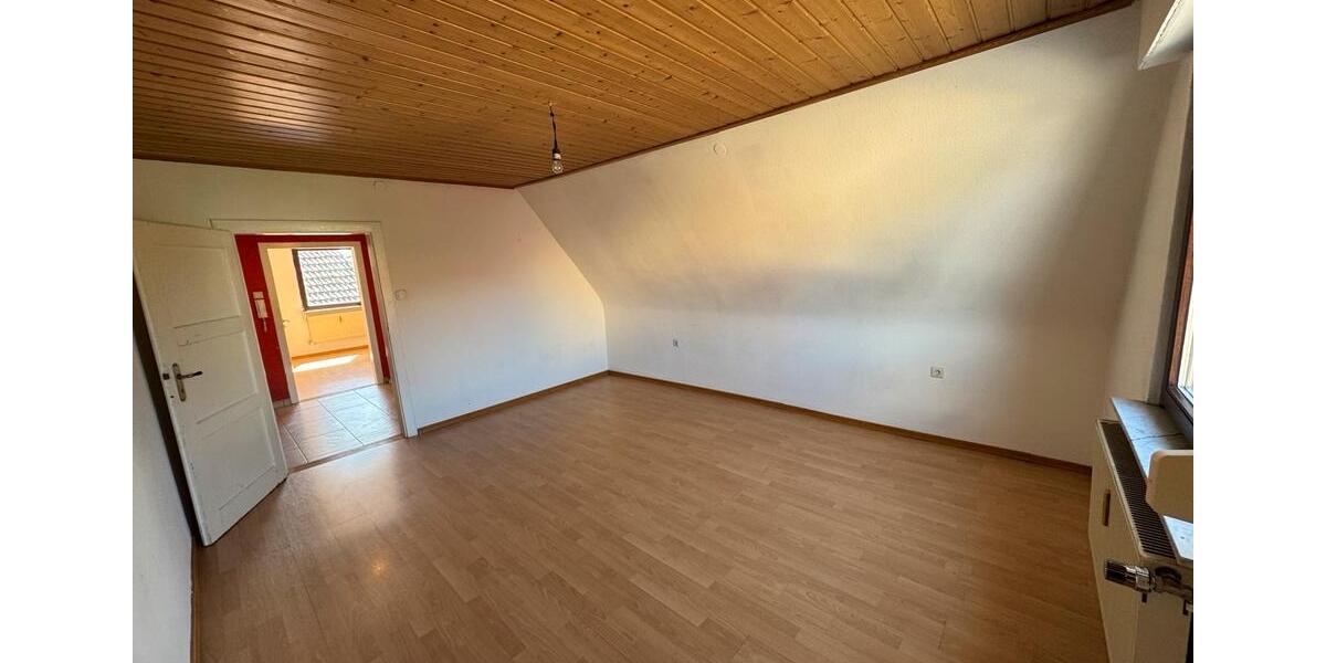 Einfamilienhaus Rheinstetten - 11 Zimmer, 226 m&sup2;, 430.000&euro; | Angebot:27121590