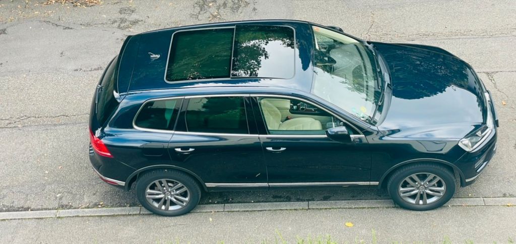 VW Touareg 169.000 km 23.500 € Pforzheim 75179