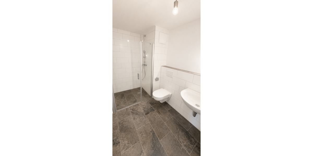 Etagenwohnung Birkenfeld - 3 Zimmer, 82 m&sup2;, 800&euro; | Angebot:27109378