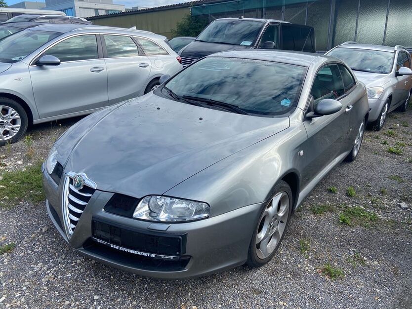 Alfa Romeo GT 149.990 km 699 € Bretten 75015