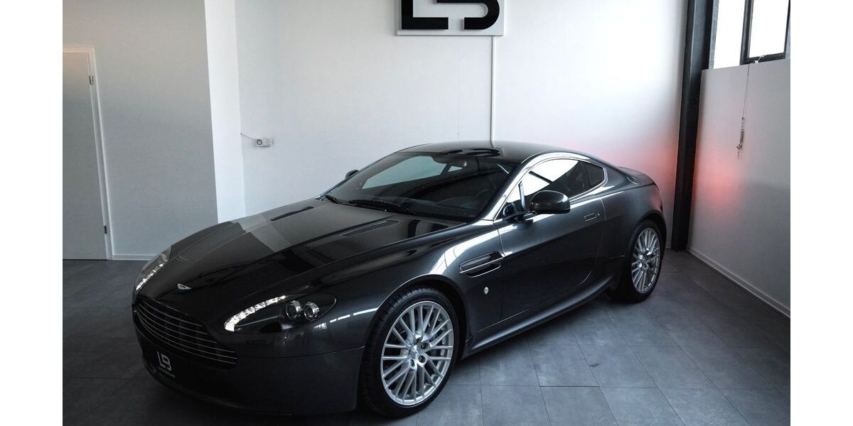 Aston Martin V8 Vantage 62.600 km 55.900 &euro; Rastatt 76437