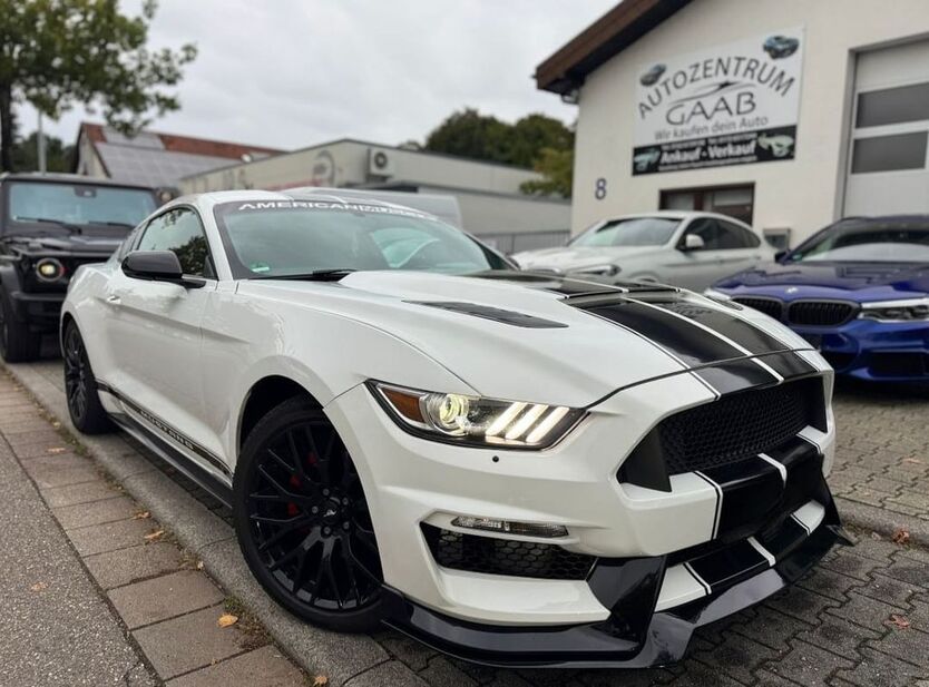 Ford Mustang 95.000 km 21.900 € Rastatt 76437