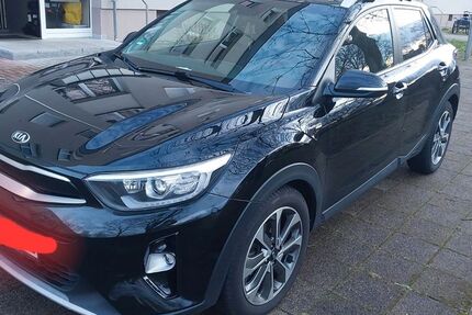 Kia Stonic 86.000 km 13.500 &euro; Leimersheim 76774