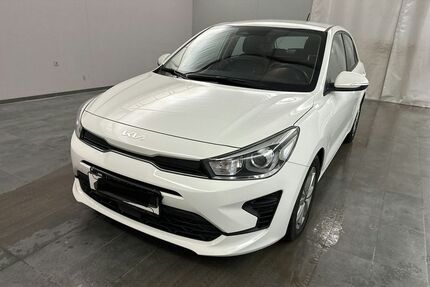 Kia Rio 54.045 km 15.590 &euro; Bretten 75015