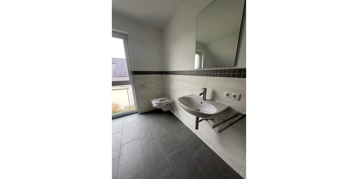 Einfamilienhaus Gaggenau - 5 Zimmer, 141 m&sup2;, 2.200&euro; | Angebot:25797712