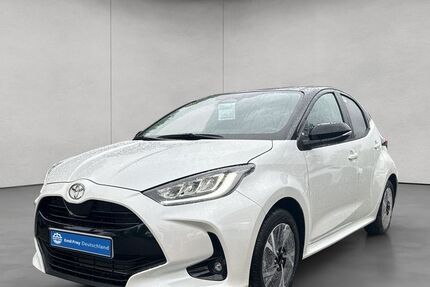 Toyota Yaris 4.300 km 25.490 € Karlsruhe 76227