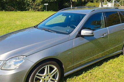 Mercedes-Benz E 220 165.000 km 14.900 € Iffezheim 76473