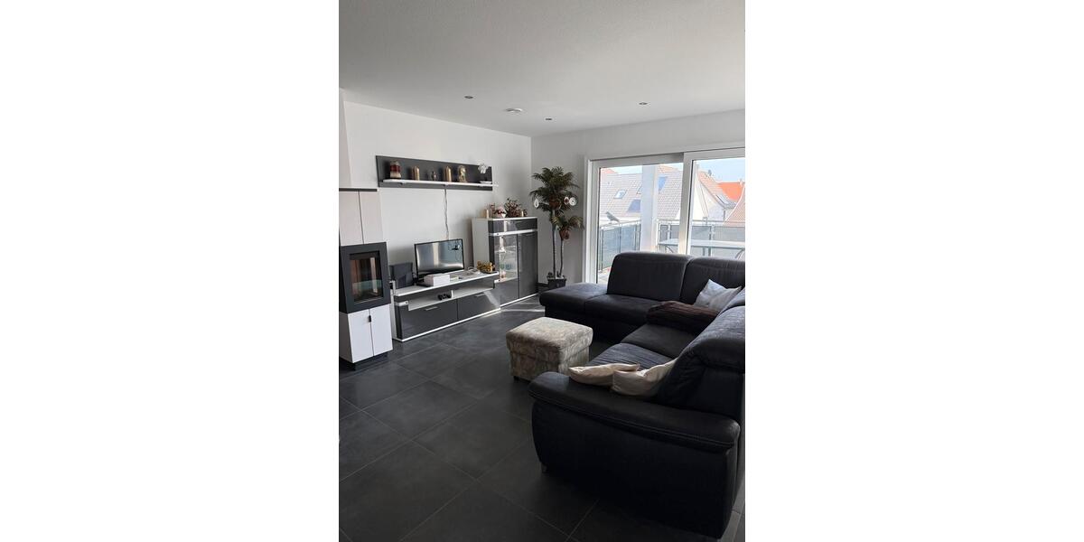 Etagenwohnung Stutensee - 3.5 Zimmer, 100 m&sup2;, 1.800&euro; | Angebot:25369047