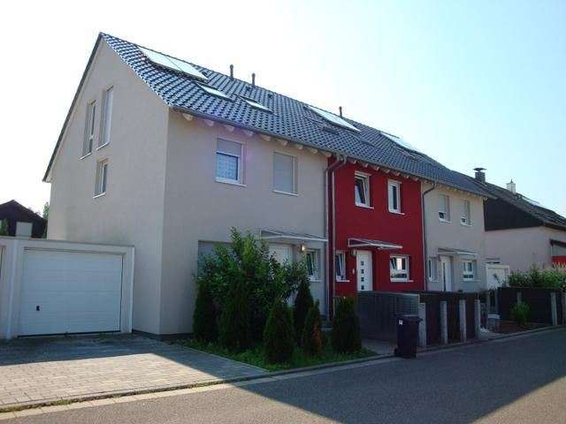 Einfamilienhaus Hagenbach - 5.5 Zimmer, 157 m&sup2;, 1.790&euro; | Angebot:25393251