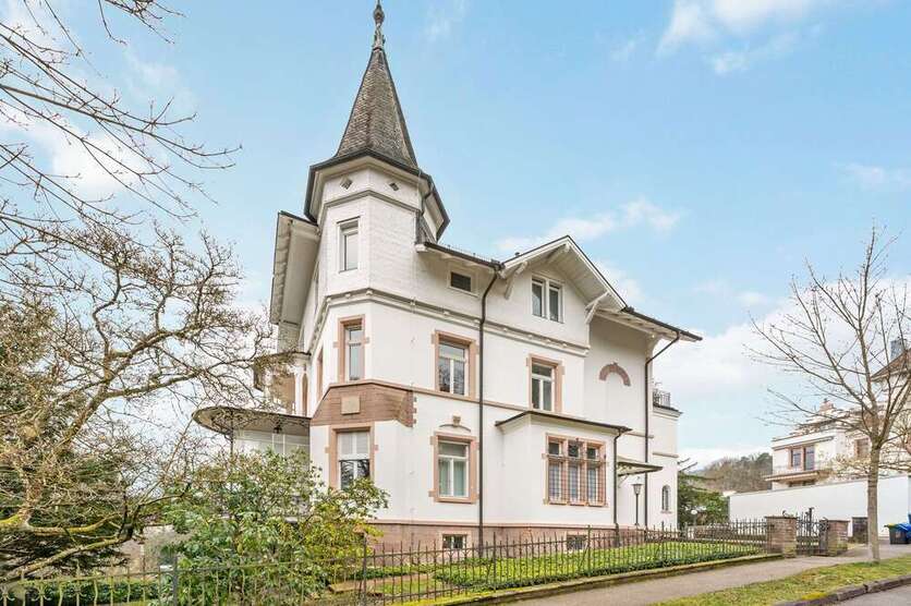 Wohnung zum Kaufen in Baden-Baden 870.000 € 140 m²