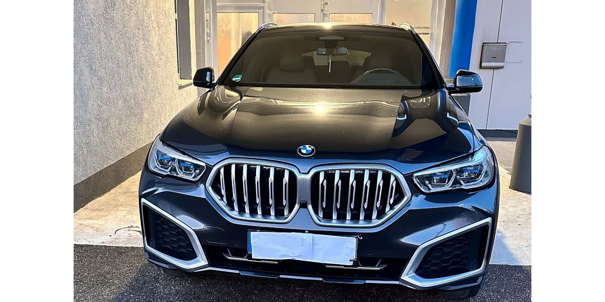 BMW X6 120.000 km 56.000 € Karlsruhe 76139