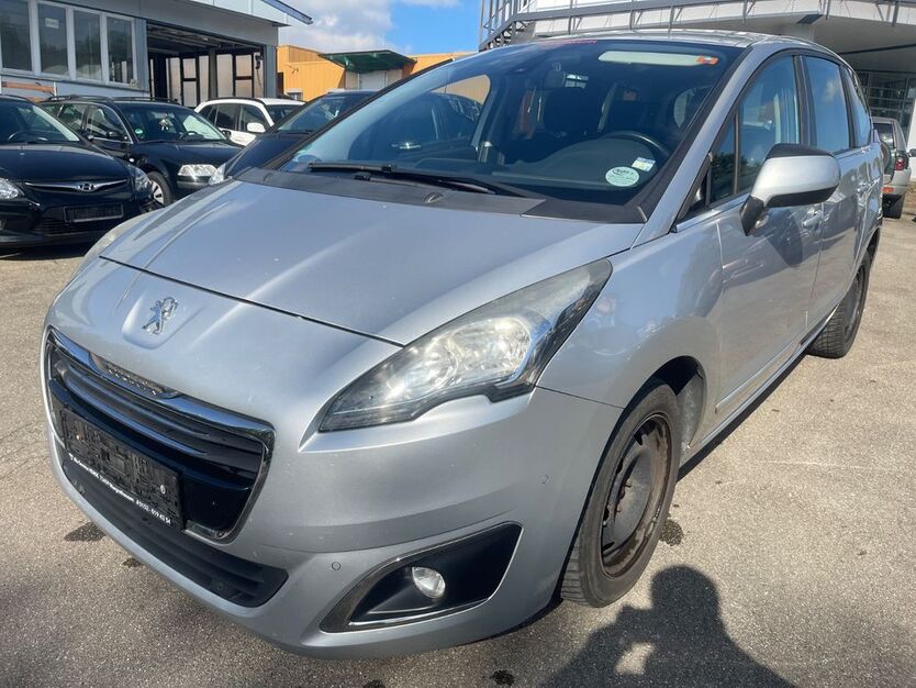 Peugeot 5008 234.000 km 5.990 € Baden-Württemberg - Hechingen 72379