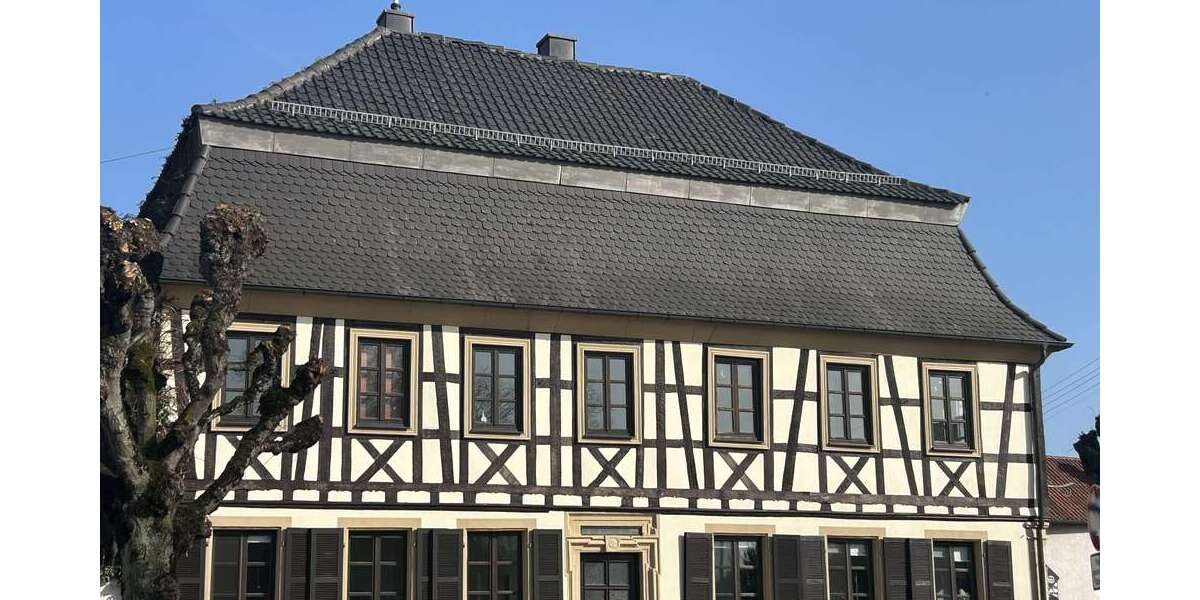 Einfamilienhaus Minfeld - 10 Zimmer, 300 m&sup2;, 495.000&euro; | Angebot:22995713
