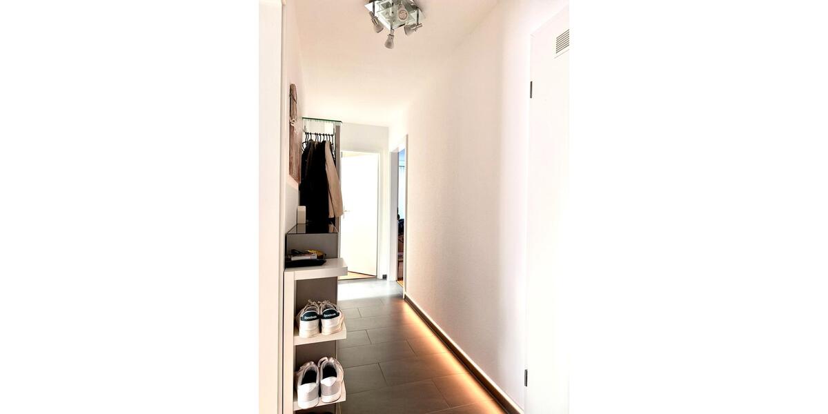 Hochparterre Karlsruhe Neureut - 3 Zimmer, 84 m&sup2;, 369.000&euro; | Angebot:26091379