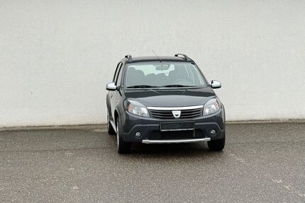 Dacia Sandero 129.000 km 4.499 &euro; Kandel 76870