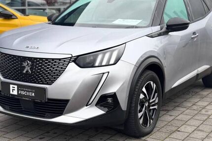 Peugeot 2008 31.000 km 18.290 &euro; Landau 76829
