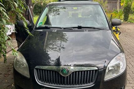 Skoda Fabia 136.000 km 3.400 &euro; Berg 76768