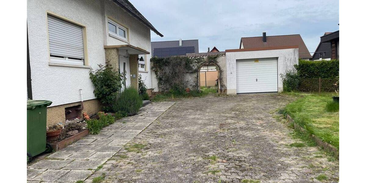 Mehrfamilienhaus, Wohnhaus Bietigheim - 6 Zimmer, 146 m&sup2;, 430.000&euro; | Angebot:26596519