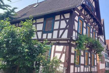 Haus Kandel - 4.5 Zimmer, 168 m&sup2;, 275.000&euro; | Angebot:26681985