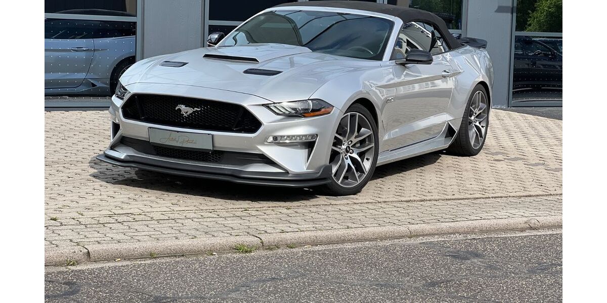 Ford Mustang 80.669 km 31.899 &euro; Pfinztal 76327