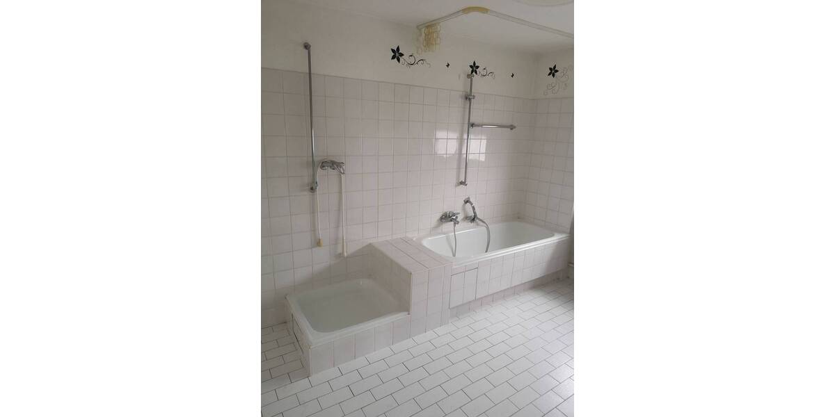 Mehrfamilienhaus, Wohnhaus Rastatt - 1 Zimmer, 290 m&sup2;, 750.000&euro; | Angebot:26790572