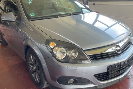 Opel Astra 139.000 km 3.300 € Baden-Württemberg - Hechingen 72379