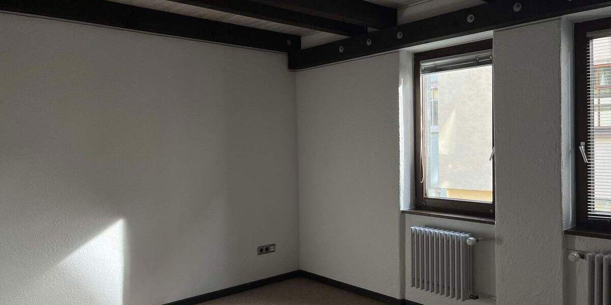 Einfamilienhaus Ettlingen - 4 Zimmer, 120 m&sup2;, 689.000&euro; | Angebot:25782948