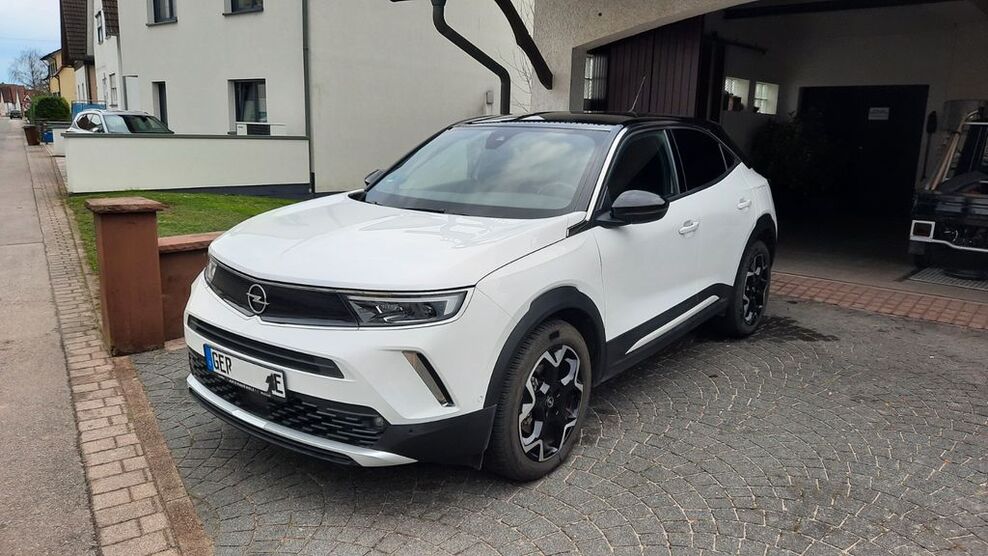 Opel Mokka-e 17.200 km 21.990 € Neuburg 76776