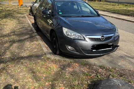 Opel Astra 215.000 km 2.400 &euro; Karlsruhe 76133