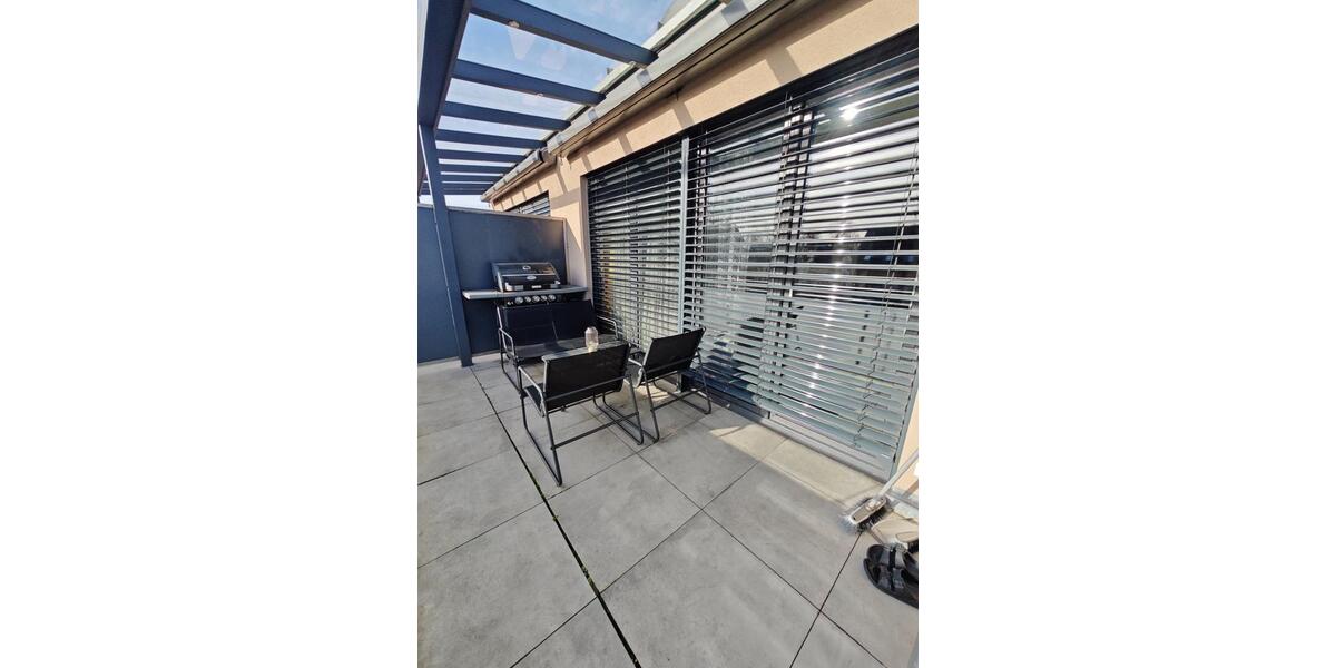 Exklusive 5,5-Zimmer-Maisonette-Dachgeschosswohnung mit Aufzug 5.5 zimmer