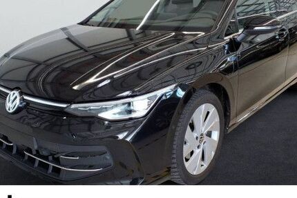 VW Golf 24.926 km 35.330 € Ettlingen 76275
