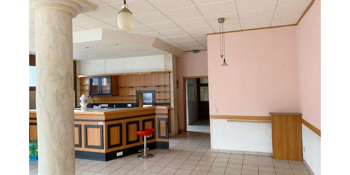 °°°° SCHNÄPPCHEN DES JAHRES 2024 : VERKAUFS,- BÜRO,- PRAXISFLÄCHE + 1,5 ZIMMER DG-WOHNUNG MIT TERRASSE°°°° zimmer