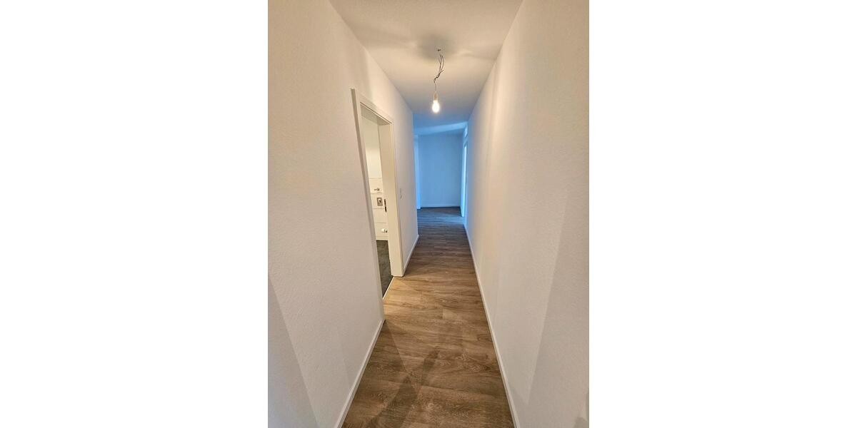 Neu sanierte 4-Zimmerwohnung 4 zimmer