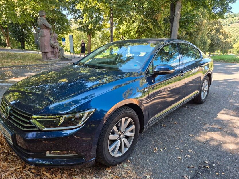 VW Passat 67.000 km 13.500 € Pfinztal 76327