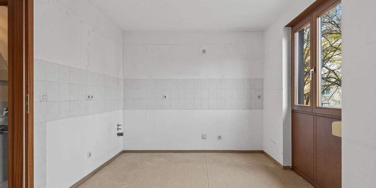 Urban wohnen, ruhig leben - helle 2-Zimmer-Wohnung mit Tiefgaragenstellplatz in der Karlsruher Oststadt 2 zimmer