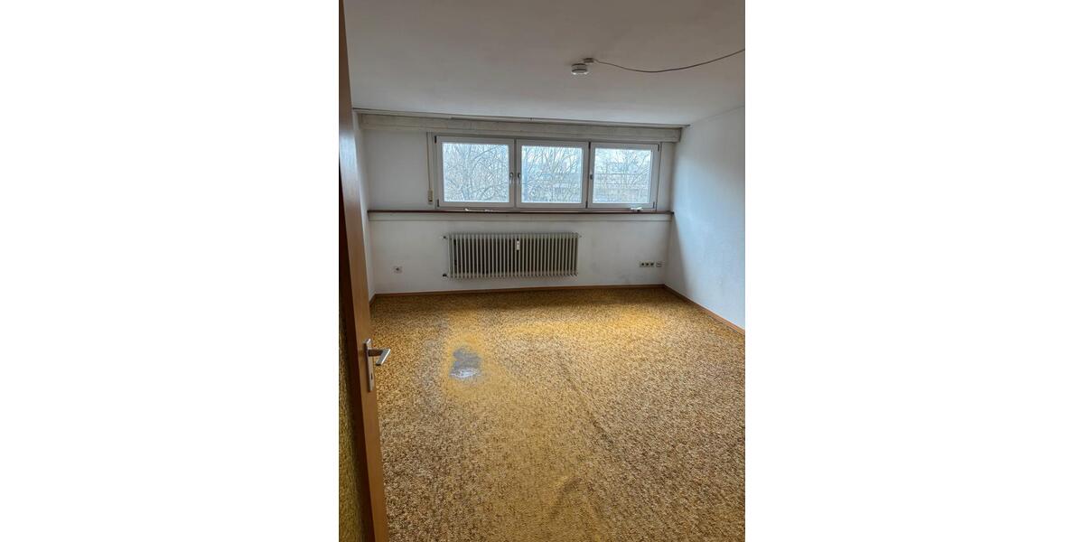 Dachgeschoßwohnung Karlsruhe Durlach - 3 Zimmer, 70 m&sup2;, 880&euro; | Angebot:26211097
