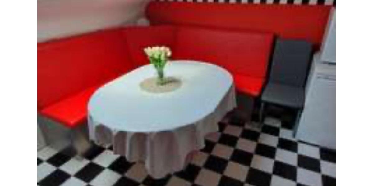 Helle 3-Zimmer DG-Wohnung 3 zimmer