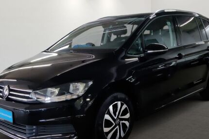 VW Touran 40.085 km 24.970 € Germersheim 76726