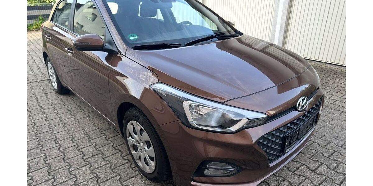 Hyundai i20 95.000 km 7.990 &euro; Rastatt 76437