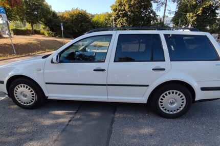 VW Golf 225.000 km 5.350 € Pforzheim/Brötzingen 75172