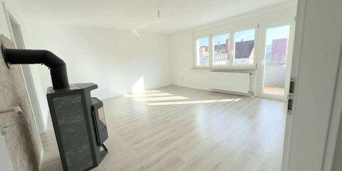 Etagenwohnung Pforzheim Nordstadt - 5 Zimmer, 126 m&sup2;, 1.320&euro; | Angebot:26228704